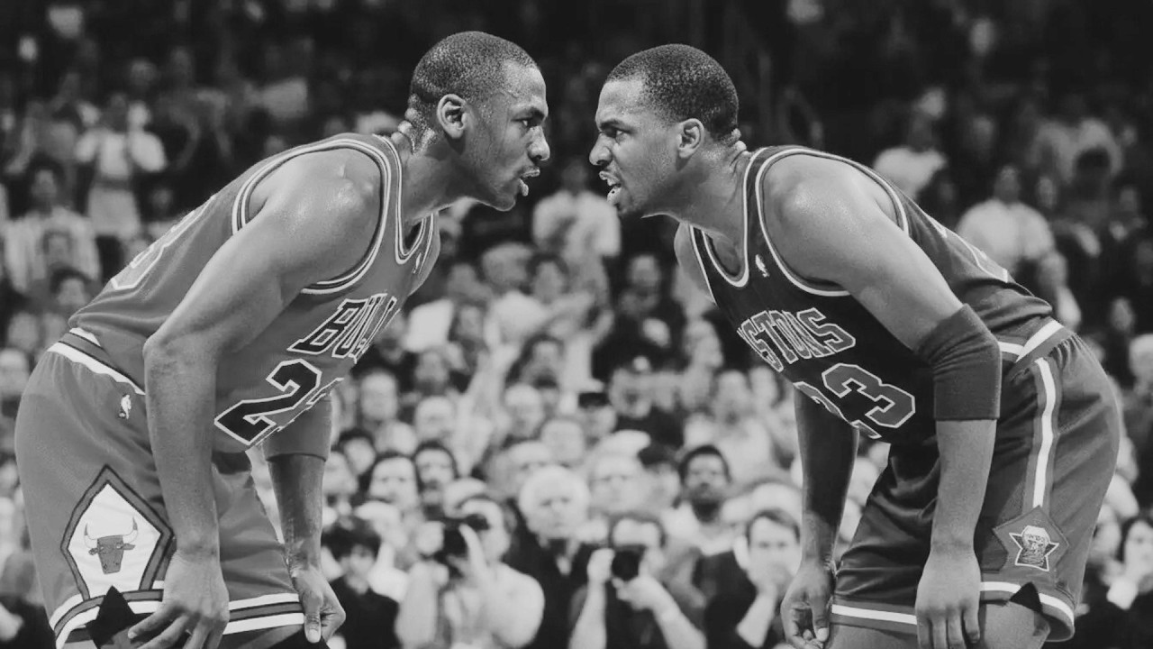 Isiah Thomas tried to intimidate Michael Jordan — 5 Seconds later…