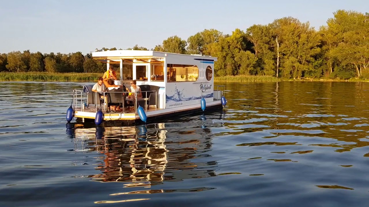 rollyboot video