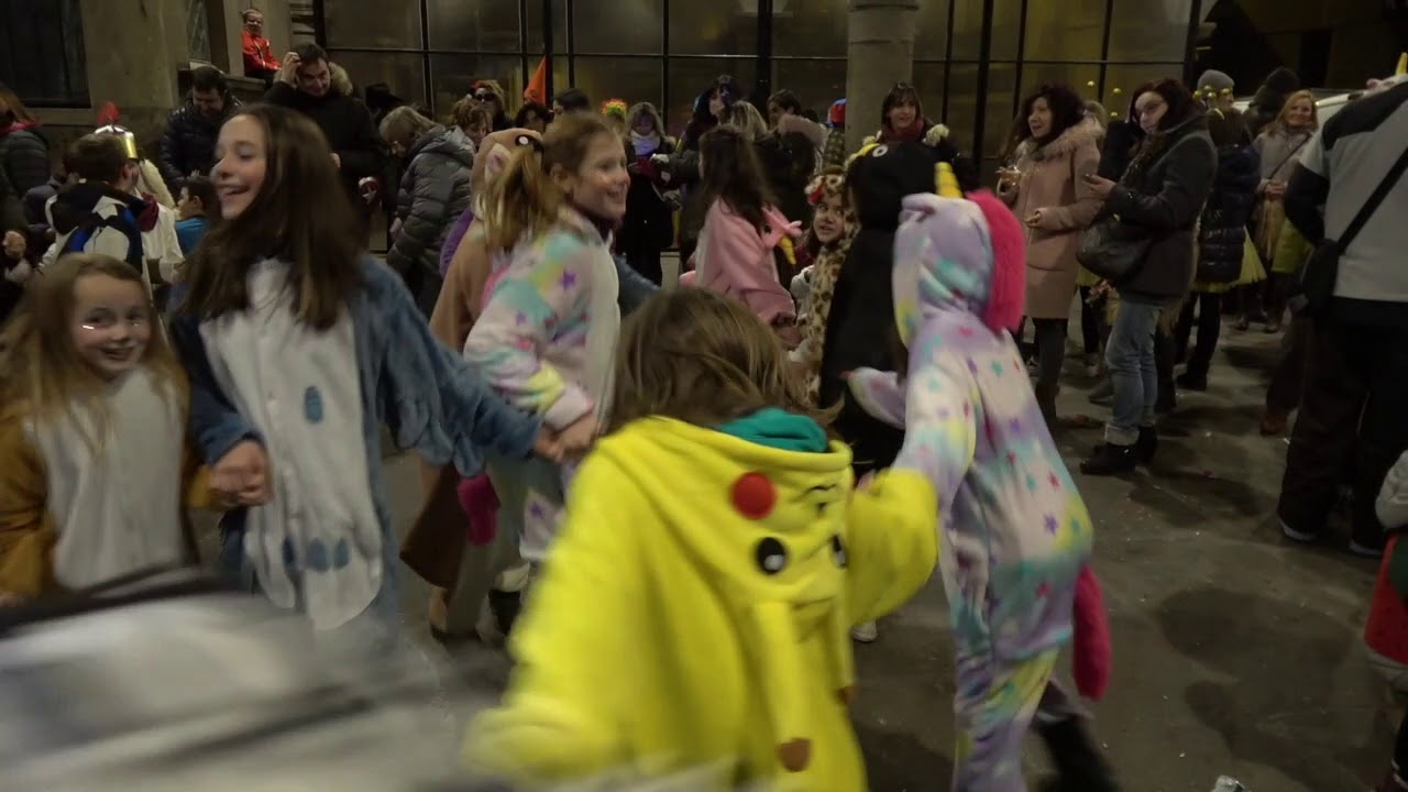 CARNAVAL EN SANGÜESA CHOCOLATADA Y BAILE 10 02 2018 1