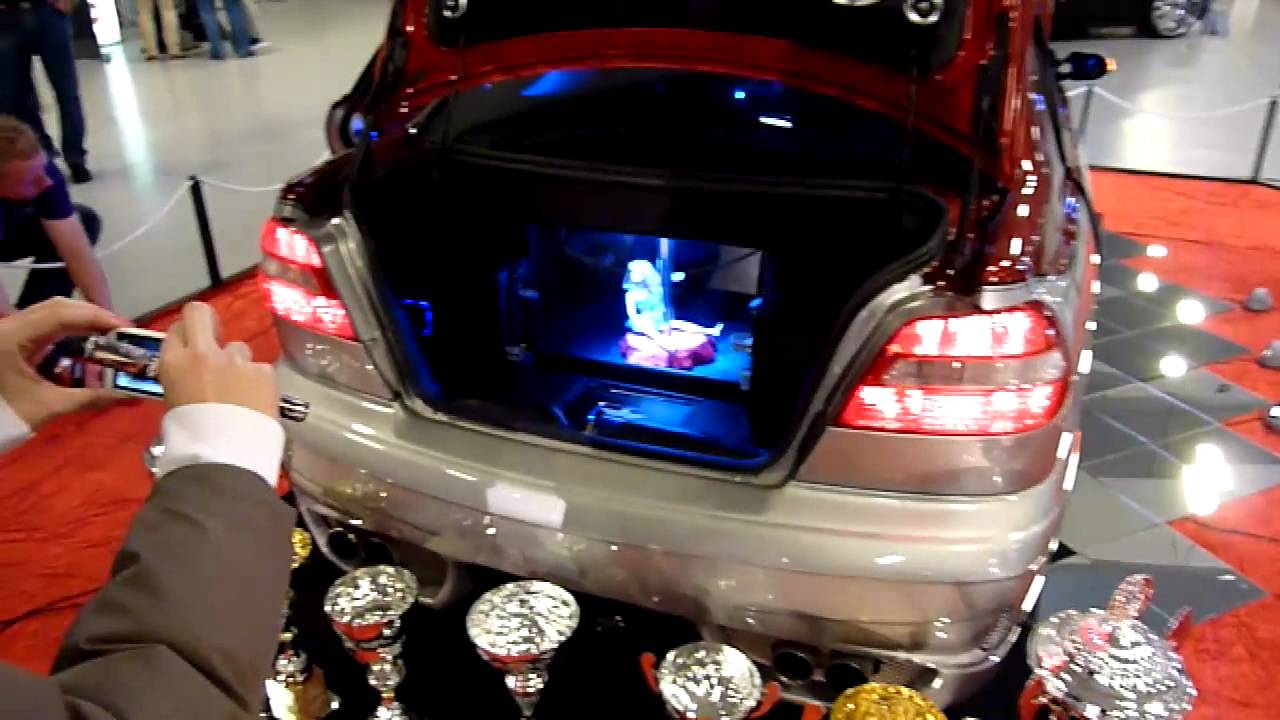 Scandinavian Custom Show 2011 - bella-01.mp4