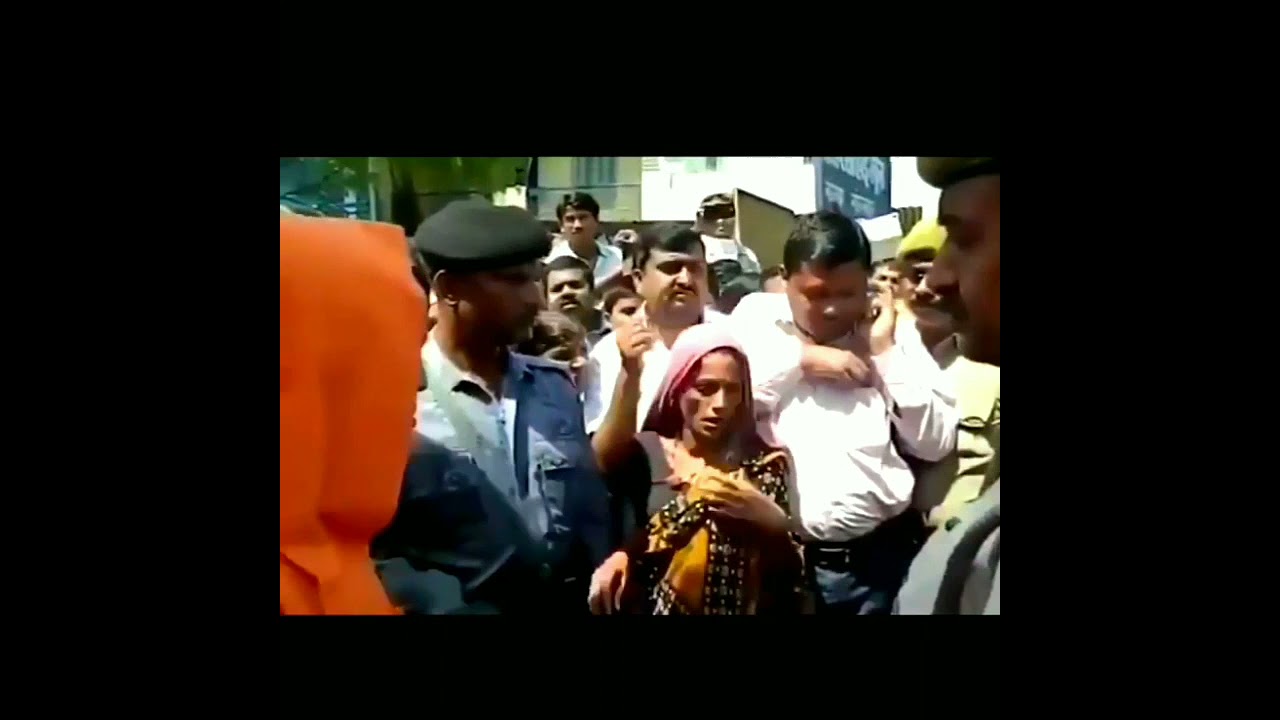 Chief Minister// Yogi Adityanath// gets angry over //police//
