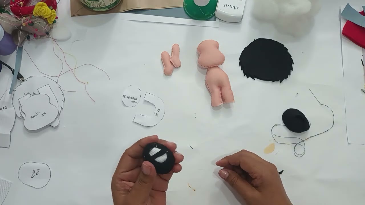 como hacer una Mafalda en fieltro