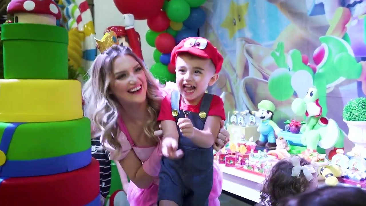 Super Lorenzo 4 anos - Tema Mario no Buffet Play House em Curitiba