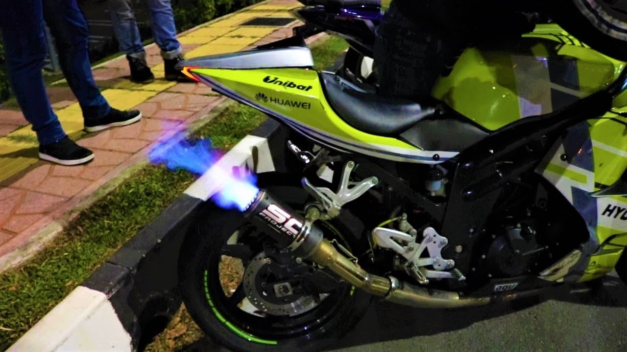 Hyosung/Naza Blade 650,250 gtr Exhaust Sound Compilation - Brutal,Backfire and Fly By