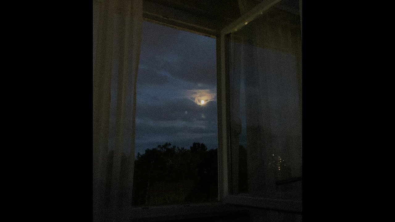 Причина, по которой я не могу спать, в том, что у меня есть чувства, которые я еще не нашел решения.