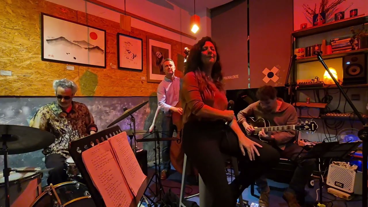 Ana Cisneros Quartet -E Preciso perdoar
