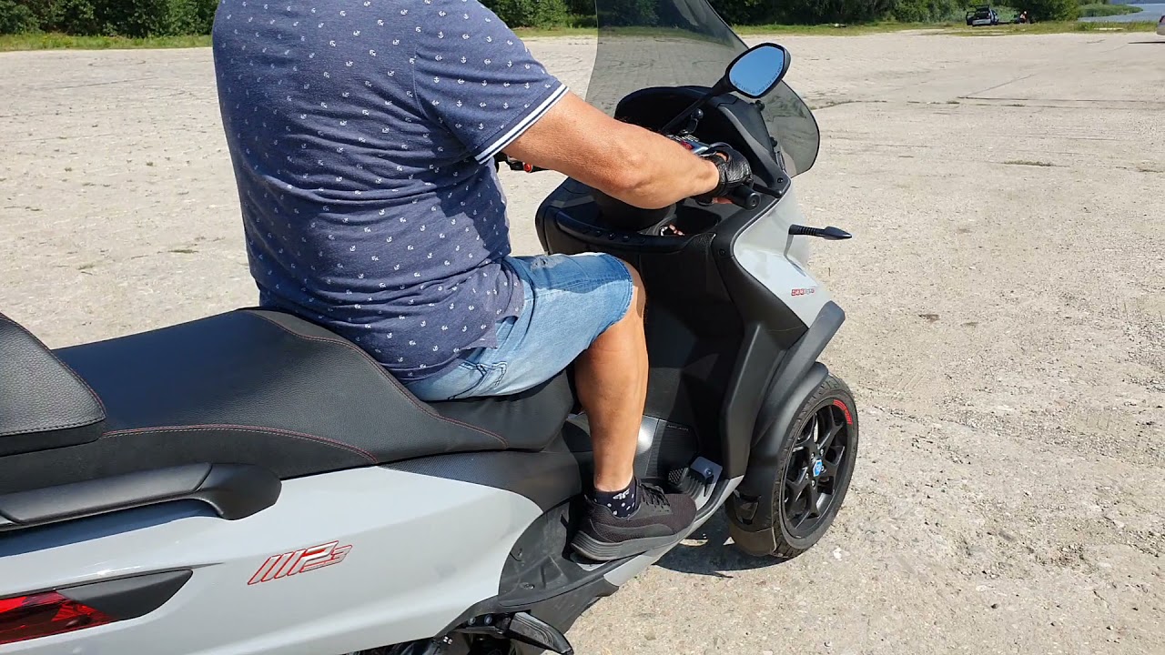 piaggio mp3 500 w drodze
