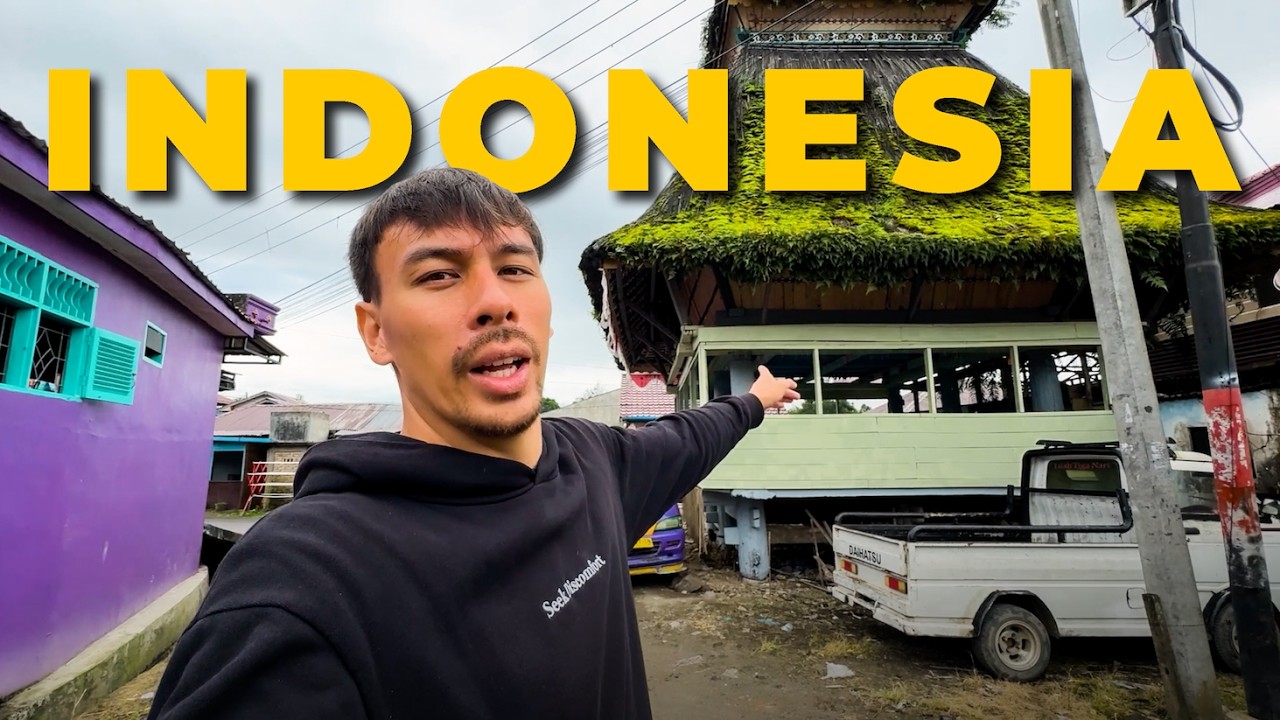 I Explored the GORGEOUS Mountain Village of BERASTAGI in Sumatra (Sumatra Roadtrip Series Part 3)