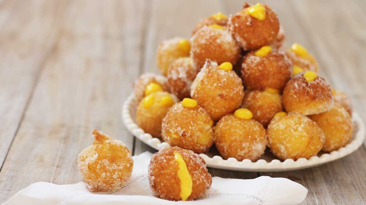 Frittelle di riso senza glutine ripiene di crema - Le videoricette di Nutrifree