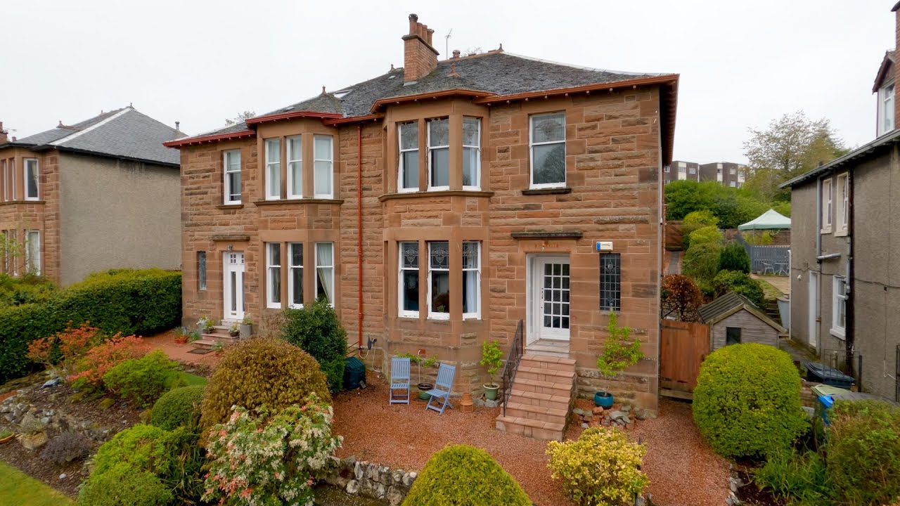 674 Clarkston Road, Netherlee, East Renfrewshire, Glasgow G44 3YF