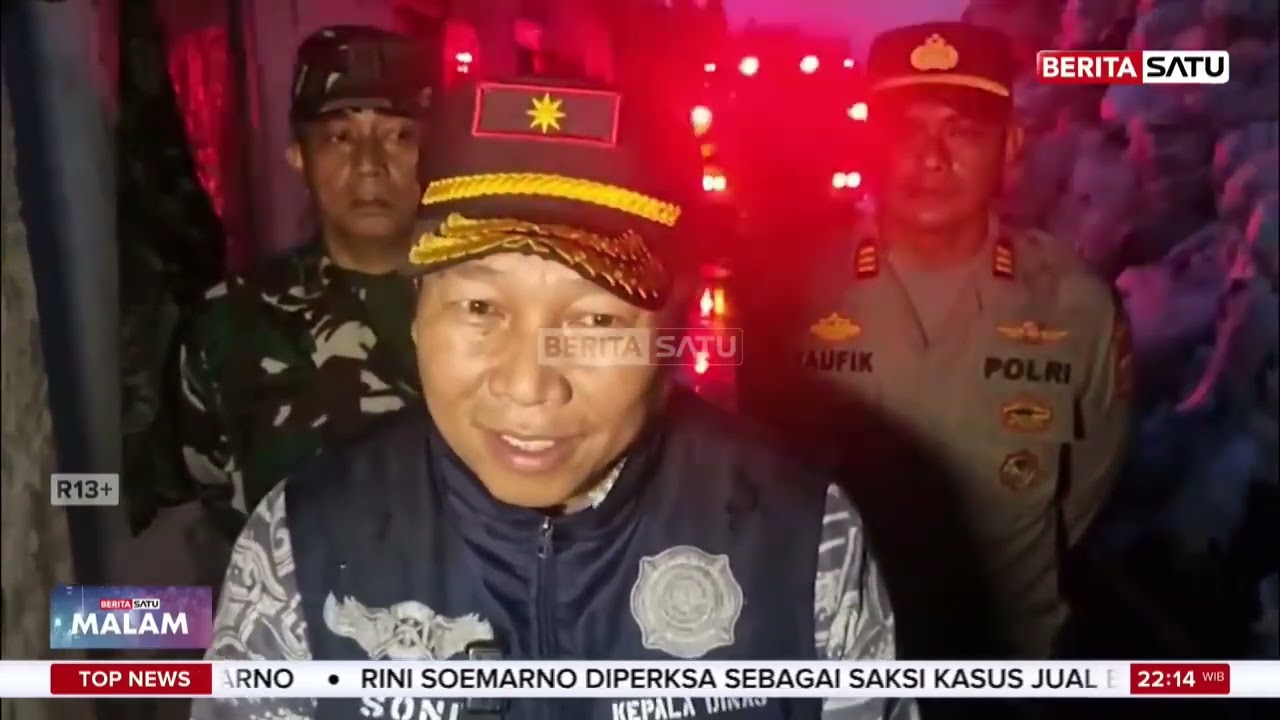 Pabrik Plastik di Cibolerang Bandung Ludes Terbakar #Beritasatu