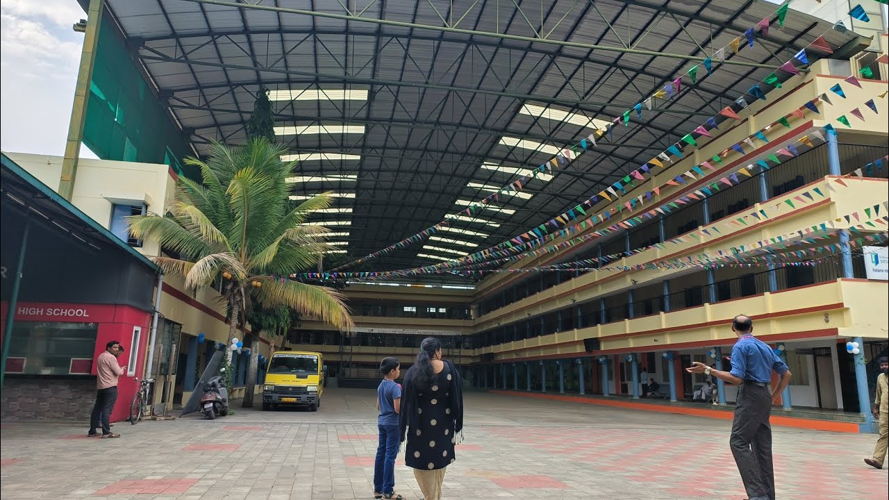 1st day vlog Kairalee nilayam English higher primary school।। Bangalore#vlog #schoollife