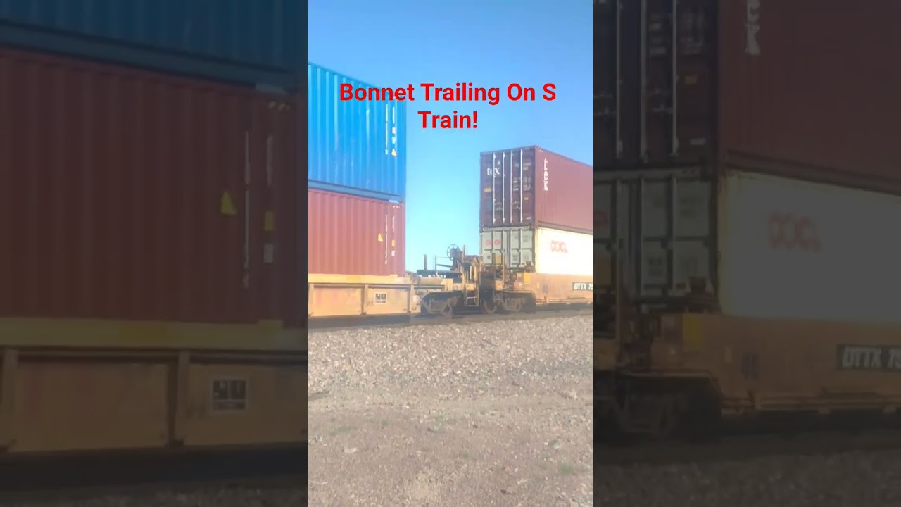 EB BNSF S Train Feat Bonnet At East Daggett CA! 