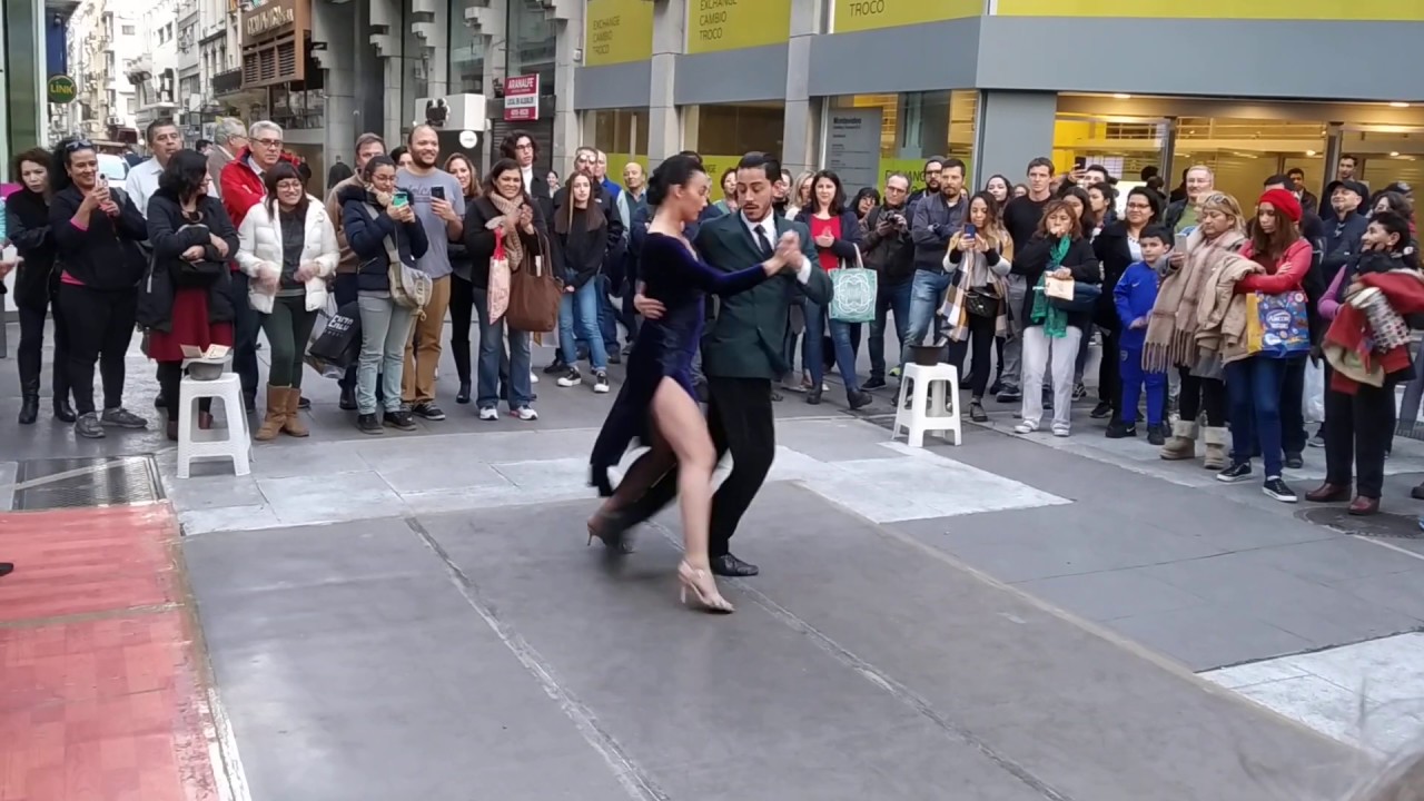 Tango Dance | Street Tango Argentina| Baile de tango #travelvlog #tangolive #tango #trending