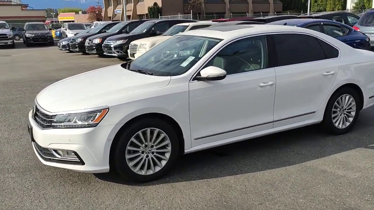 2017 Volkswagen Passat comfortline. Quick feature review!