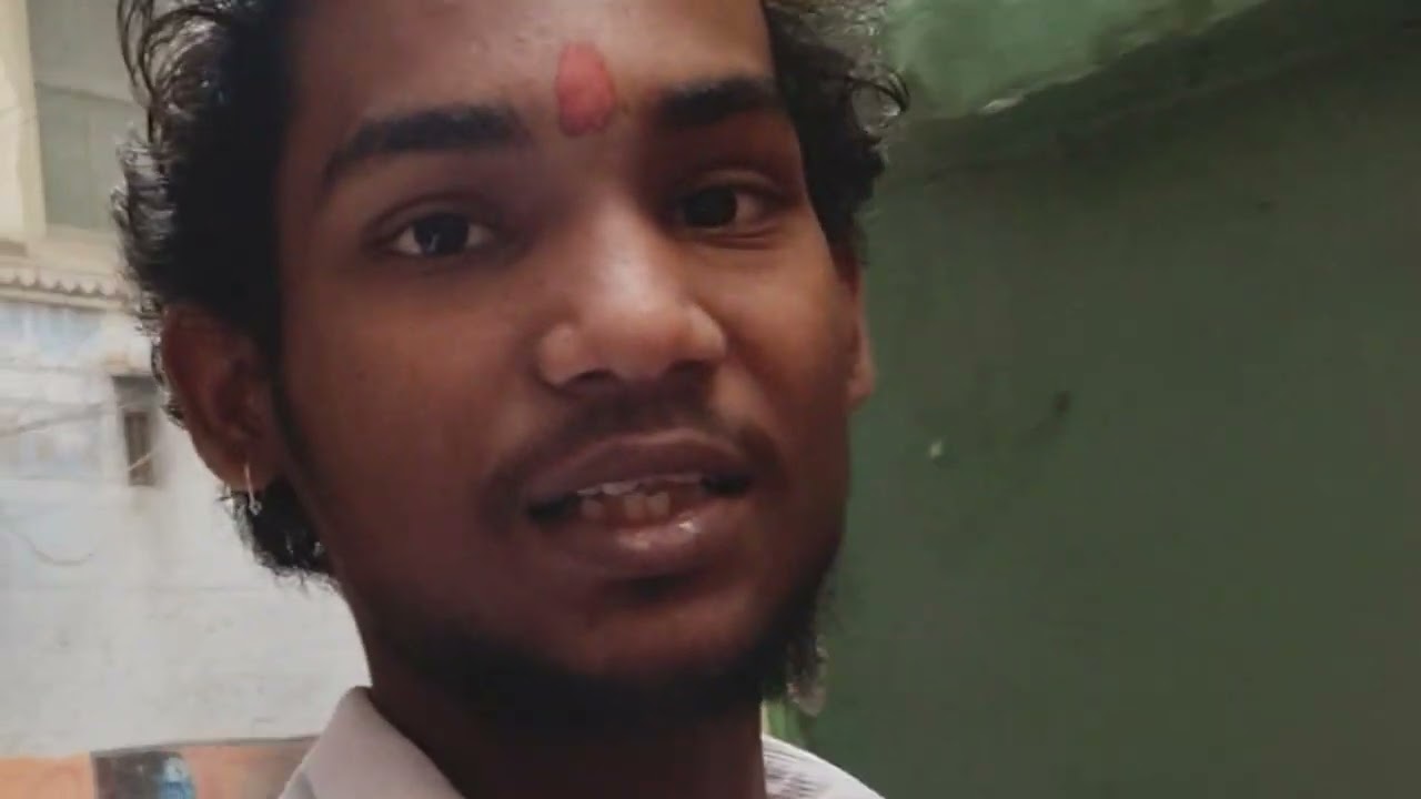 Purvanchal Ki Sabse Badi Saraswati Man ki Murti