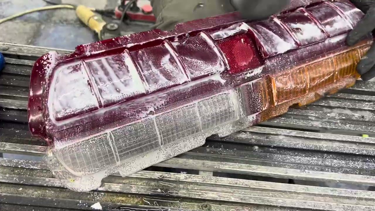 Crown MS60 tail light refresh
