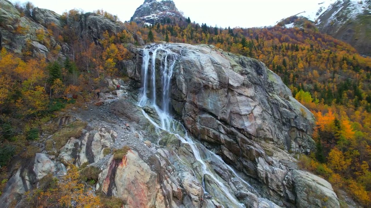 Алибекский водопад (Домбай)