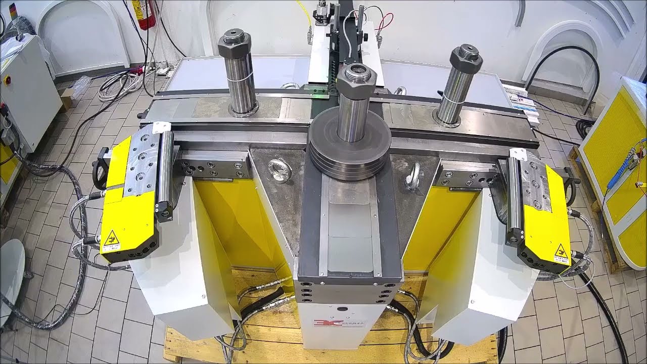 Giętarka trójrolkowa do profili, rur i płaskowników z aluminium, PCV i stali CRMX 70