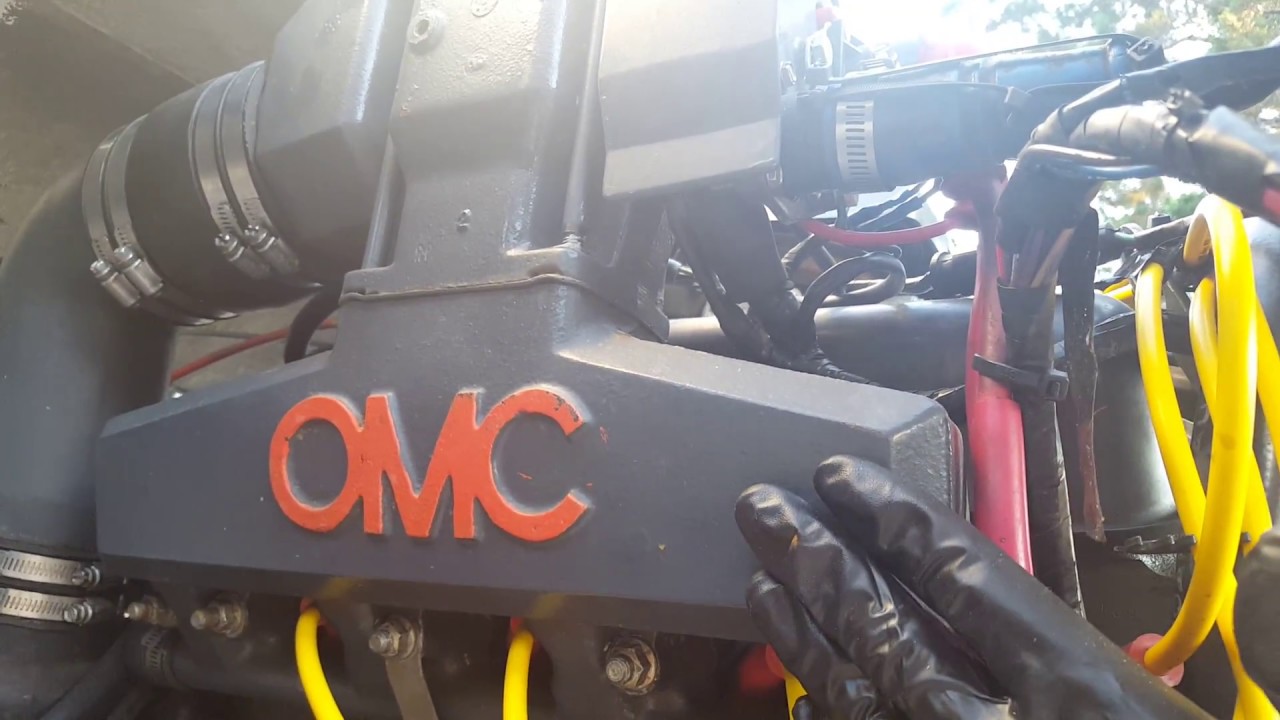 OMC Cobra Volvo Penta SX - Exhaust Manifold Removal