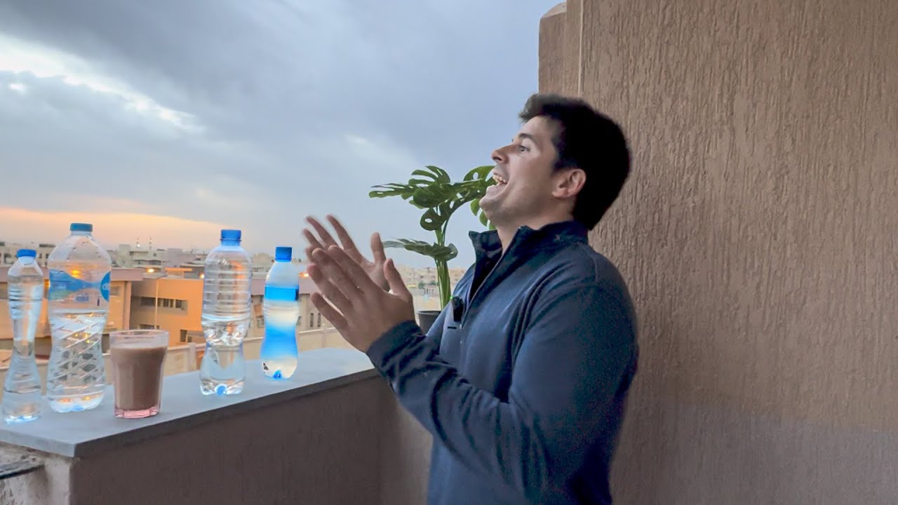 اجنبي مسيحي بيجرب يصوم لأول مرة في مصر