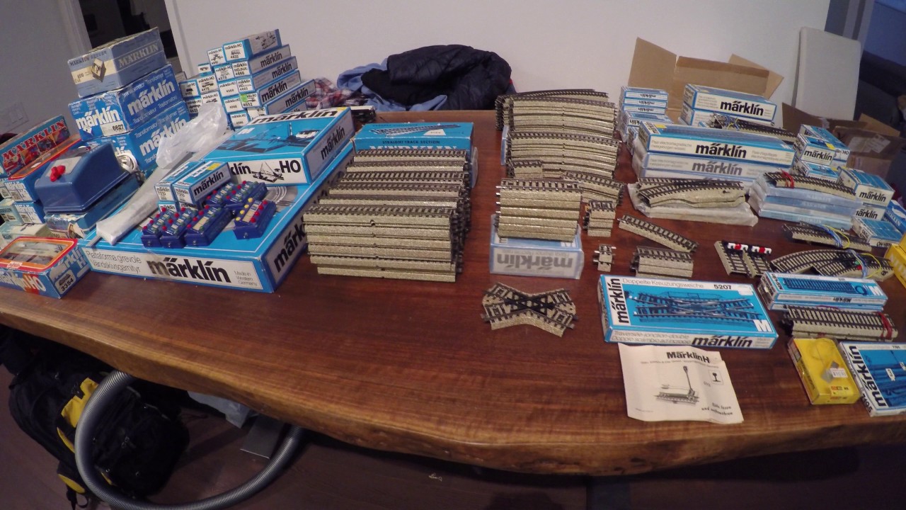 Marklin HO vintage train set 1960 - 80's (analog): Looking for a new home !