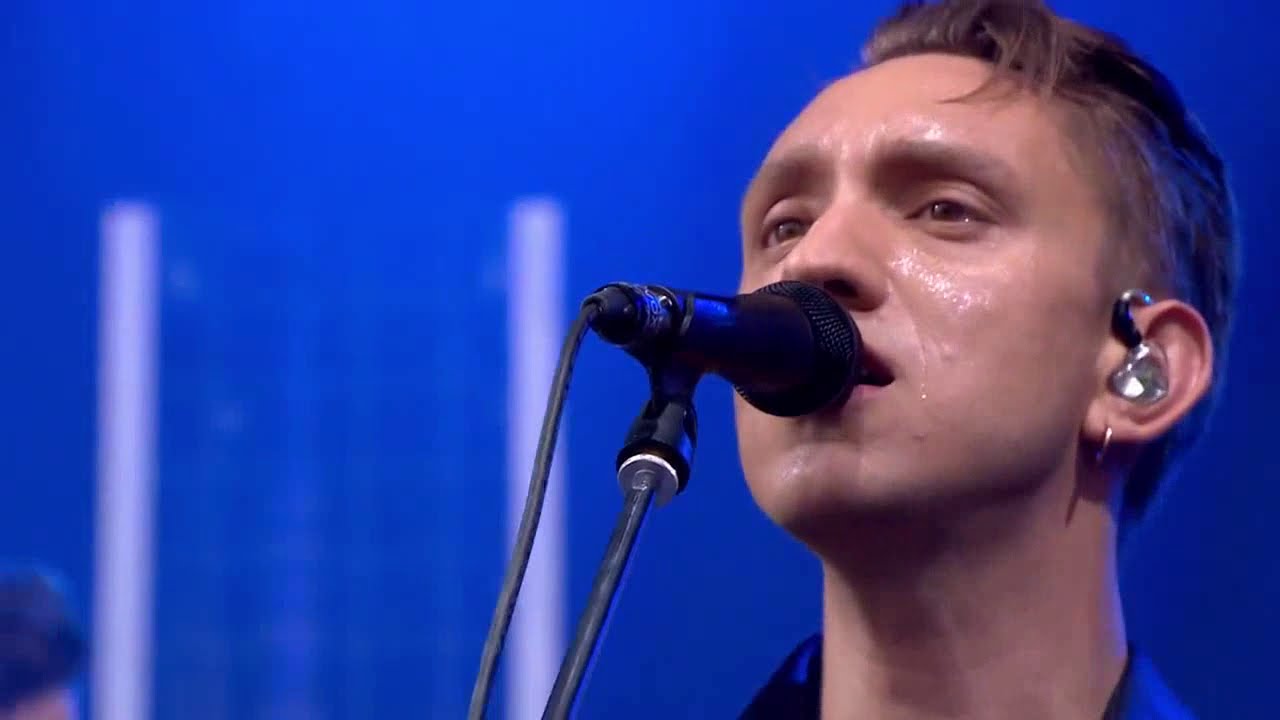 The xx - Dangerous (Live at Glastonbury 2017)