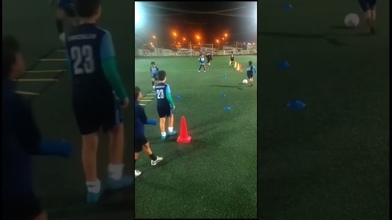 Ejercicio para trabajar control orientado, conducci&oacute;n, pase y coordinaci&oacute;n para f&uacute;tbol base!