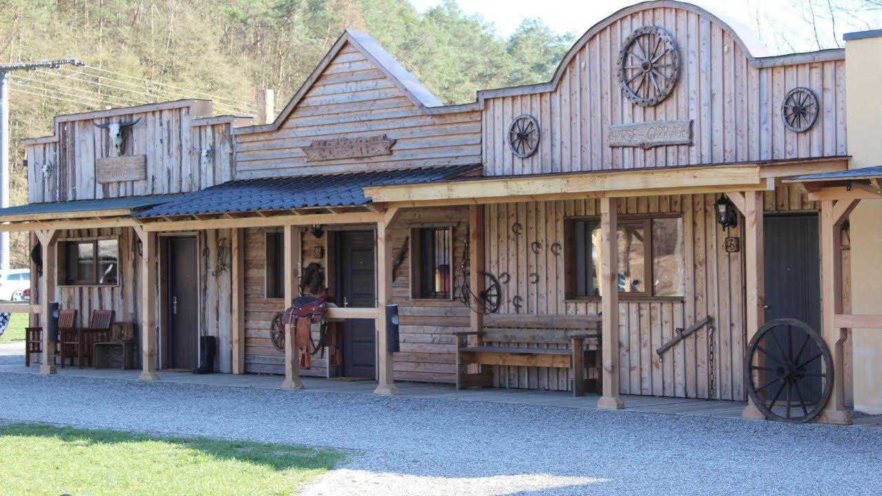 Über Nacht im Wilden Westen: Neues Hotel am Edersee