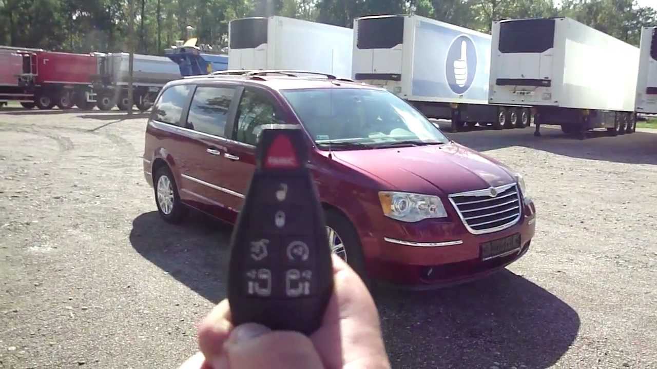 CHRYSLER TOWN & COUNTRY 4.0 LIMITED 2010r - www.parkvista.pl
