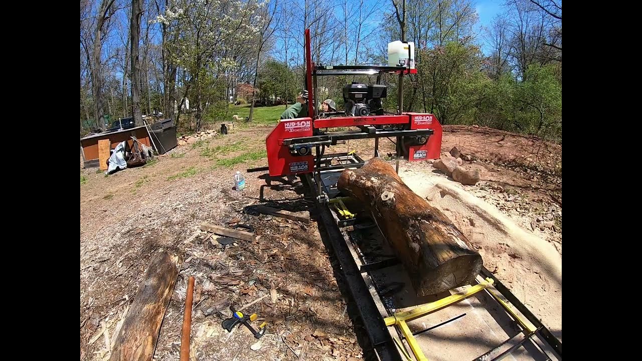 Hudson HFE30 sawmill making beautiful slabs