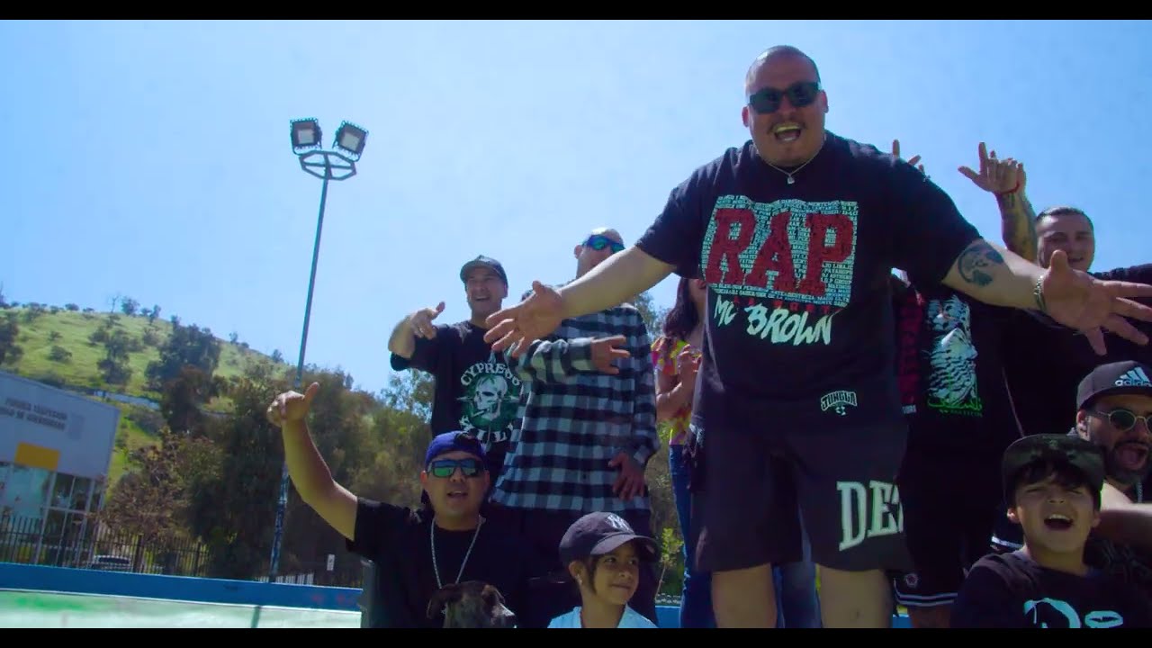 MC Brown – Paso Mi Vida Haciendo Música | Videoclip Oficial 4K