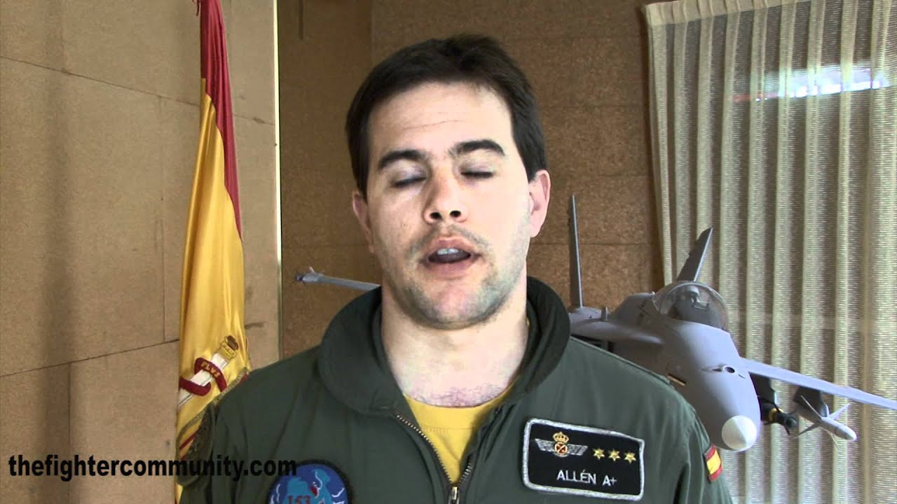 Aeronave: EF-18M Solo Display Team Ala 15