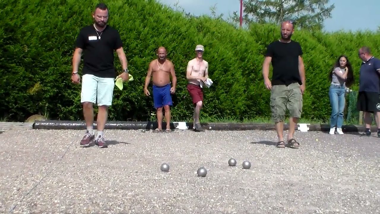 Quévreville-la-Poterie le 23/07/2022 :nouvelle partie pour Eric et Romain (1)