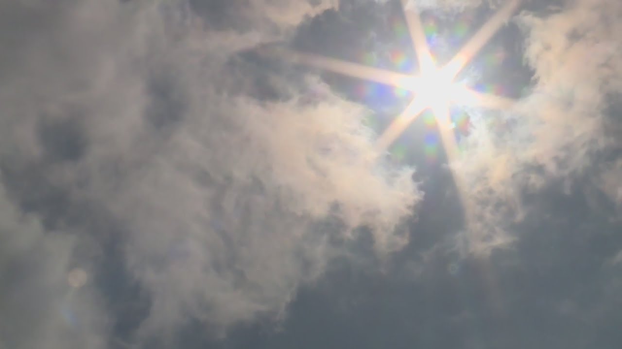 As temperatures soar, doctor shares signs of heat-related illnesses