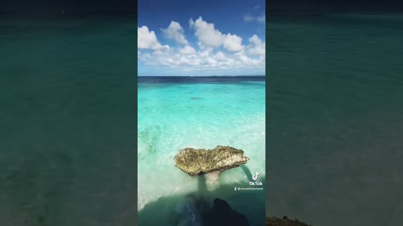 TikTok Short Travel Videos - Bonaire, the Caribbean Netherlands - Travel in her boat