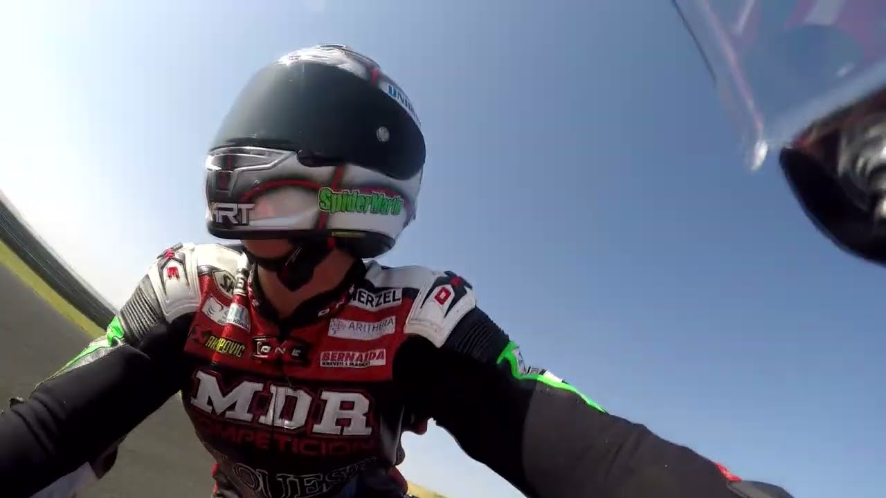 Onboard Circuito de Navarra I 1:42.6 I Yamaha R6 I SpiderMartin