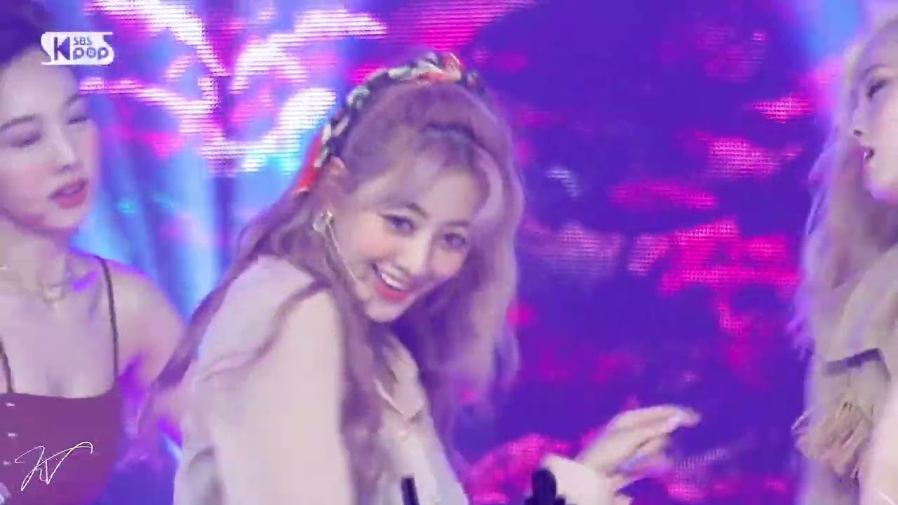 [4K] 트와이스 (TWICE) "MORE&MORE" | 교차편집 (stage mix)(stage compilation)