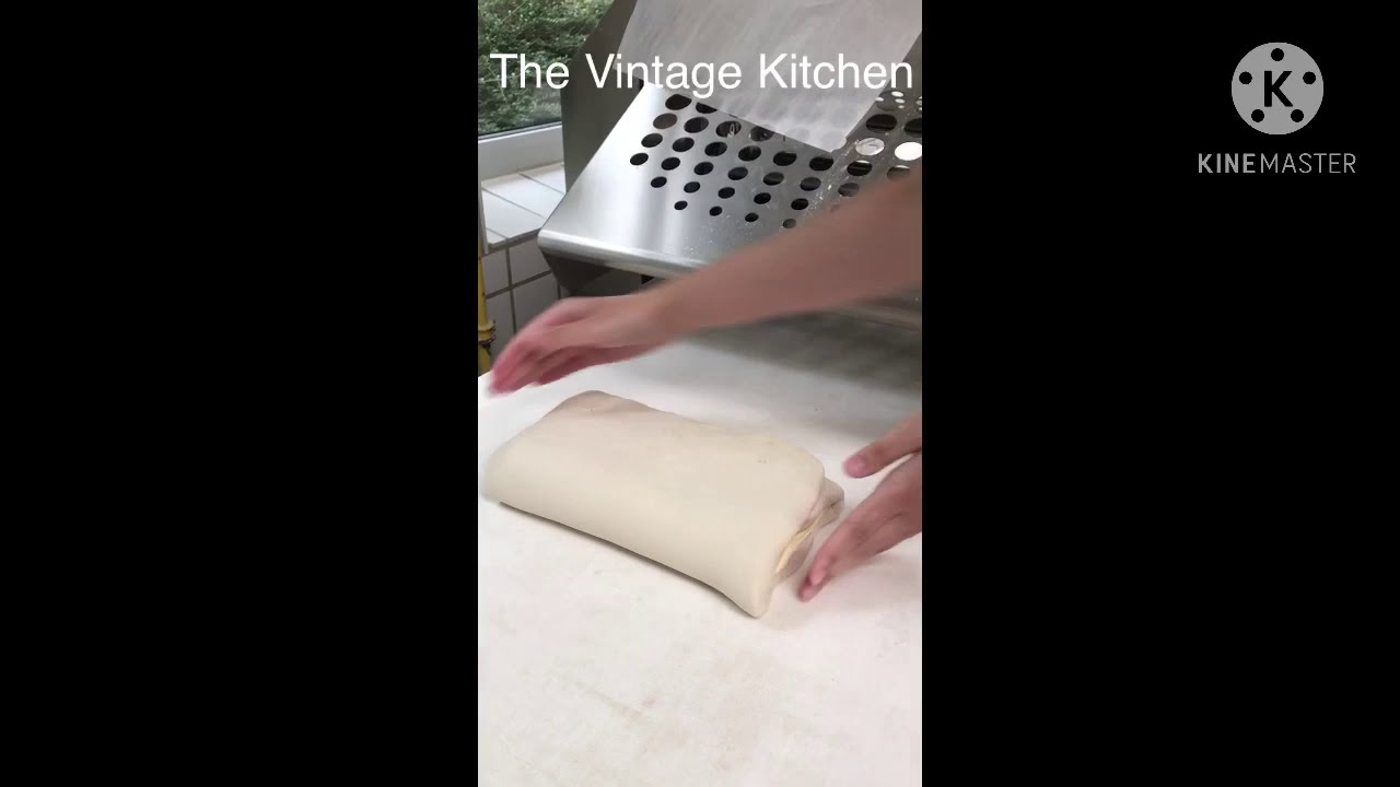 How to make croissants การรีดครัวซอง : Seminar at The German National Bakers Academy