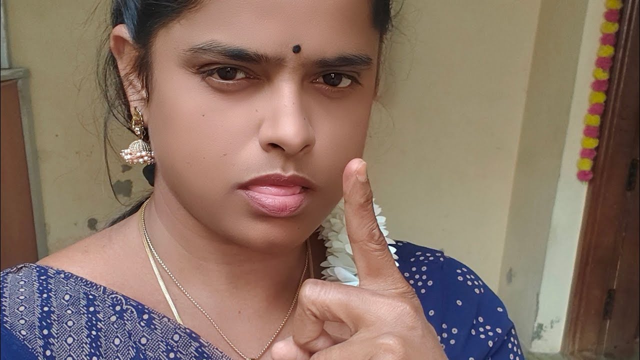 Lathaofficial ஓடி வாங்க பேசலாம் 😂😂