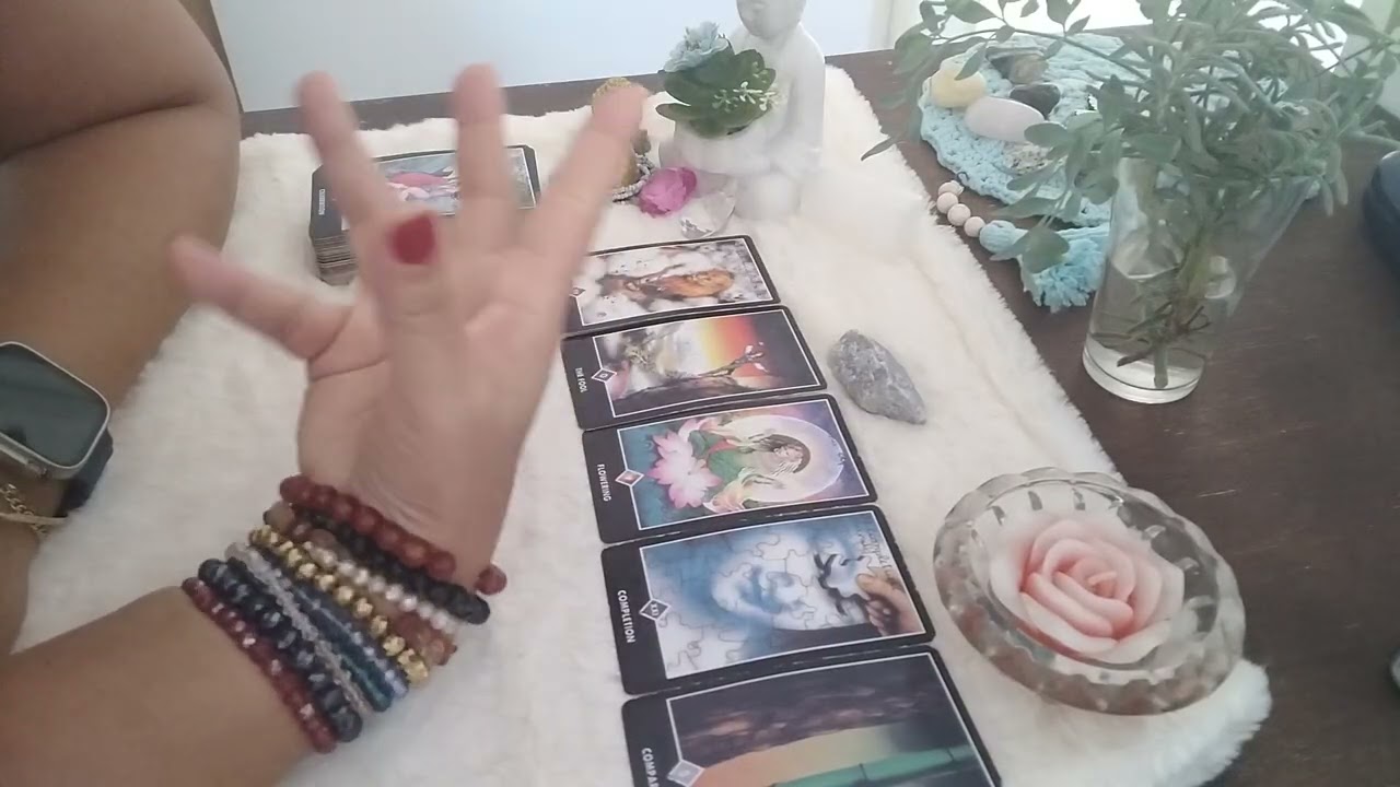 Surpresa  de sábado! Energia que vc está vibrando para o fim de semana! 🩷🌹❤️🌷💘🔥