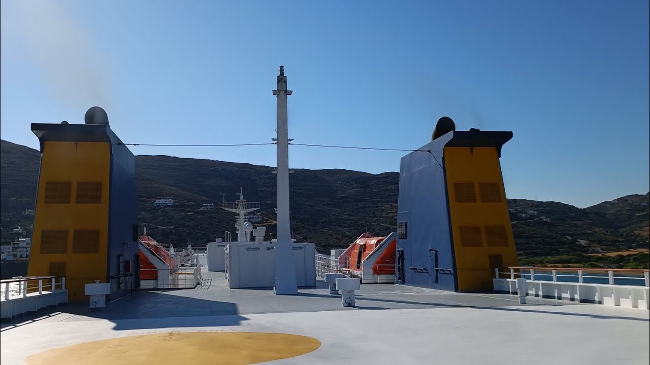 Ταξίδι με το Andros Queen+ εσωτερική χώροι 🌊