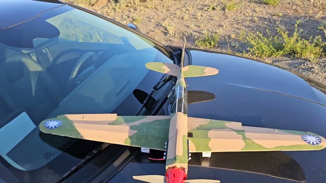 RC Plane - P40 Warhawk FT
