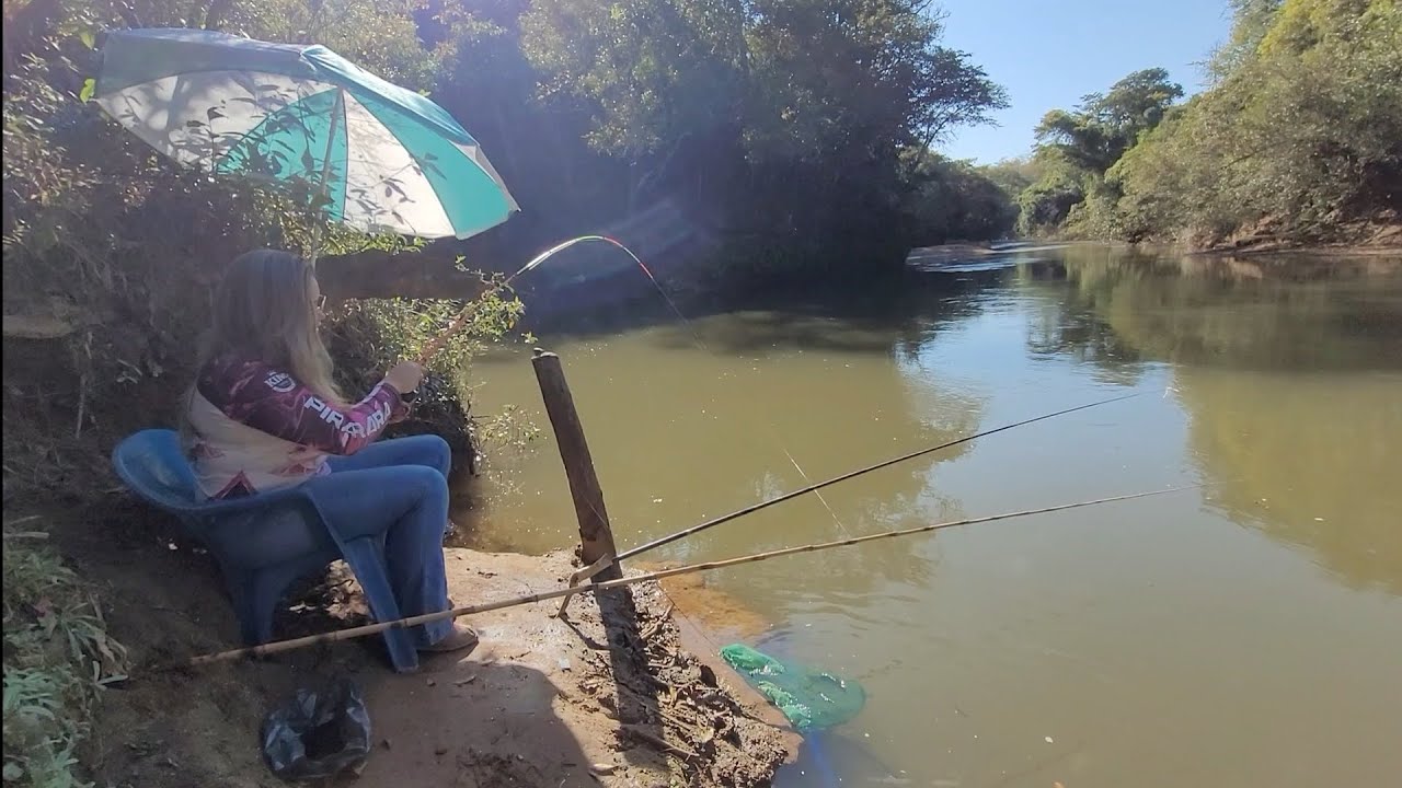 PESCARIA E ACAMPAMENTO COM MUITOS PEIXES, TEVE ATÉ UM PREDADOR.