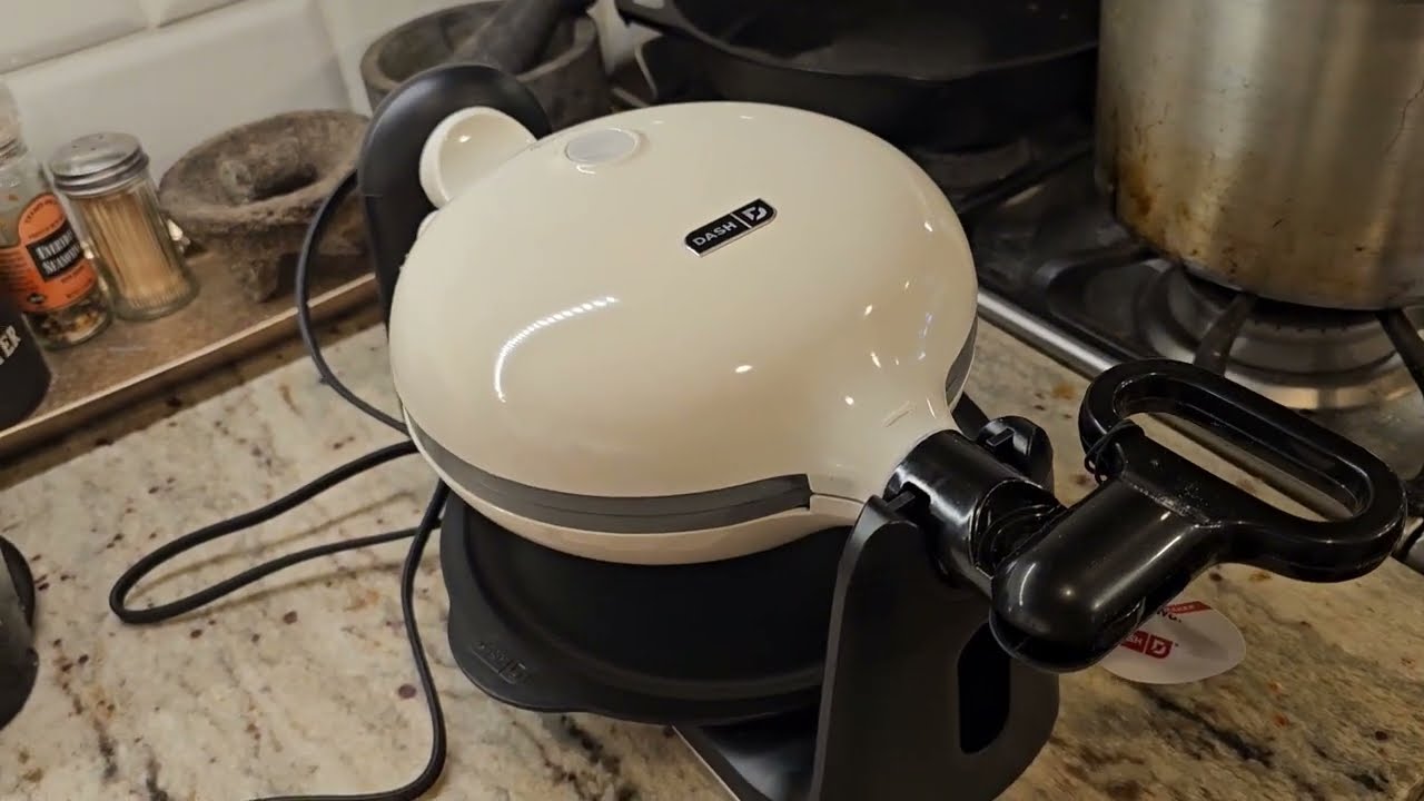 FINALLY! An Affordable NON TOXIC Ceramic Belgian Waffle Maker!