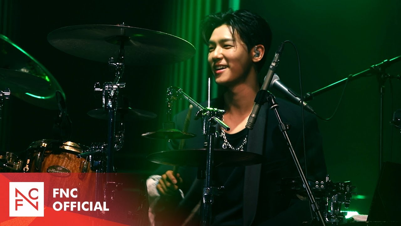 CNBLUE (씨엔블루) – 직감 LIVE CLIP @2023 CNBLUE LIVE ‘CNBLUENTITY’