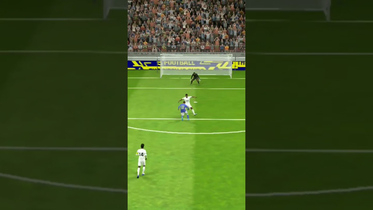 MESSI IS UNSTOPPABLE SKILLS IQ🥶🥶🥶 200#pes2023 #pesfans #messifans #shortsfeed