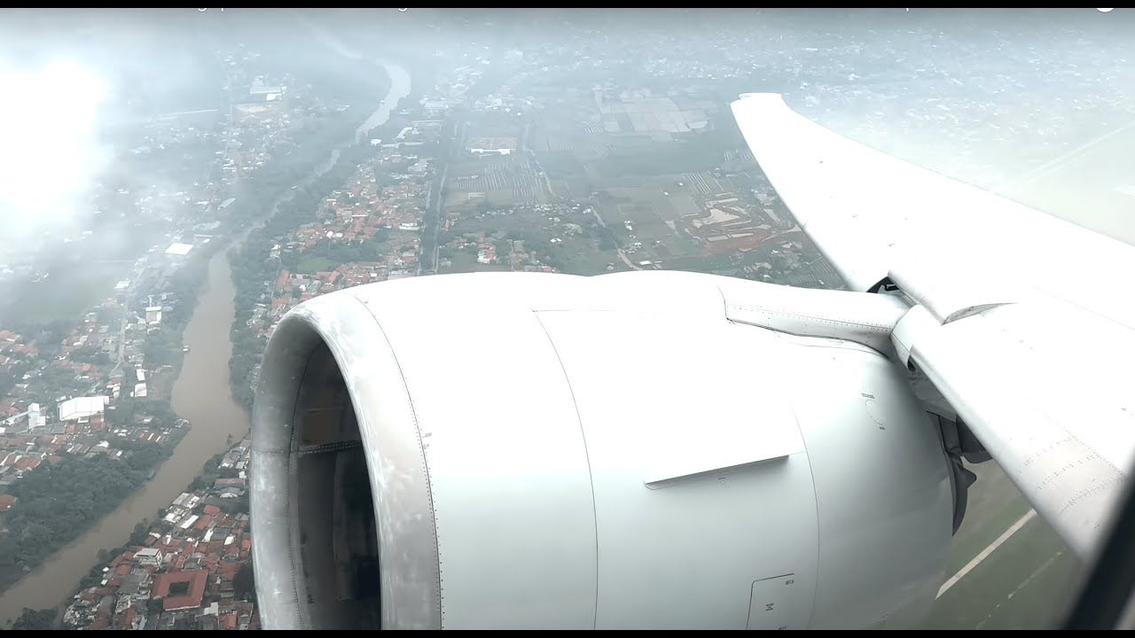 Rocket Takeoff! Singapore Airlines Boeing 777-300ER Takeoff from Jakarta Soekarno Hatta Airport