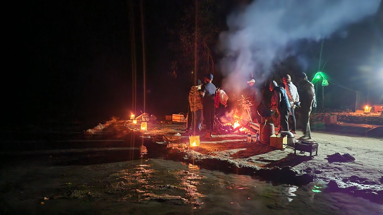 ### Campfire ###  night by the riversid 👍️👍️👍️ yawachi 40 ❤️❤️❤️