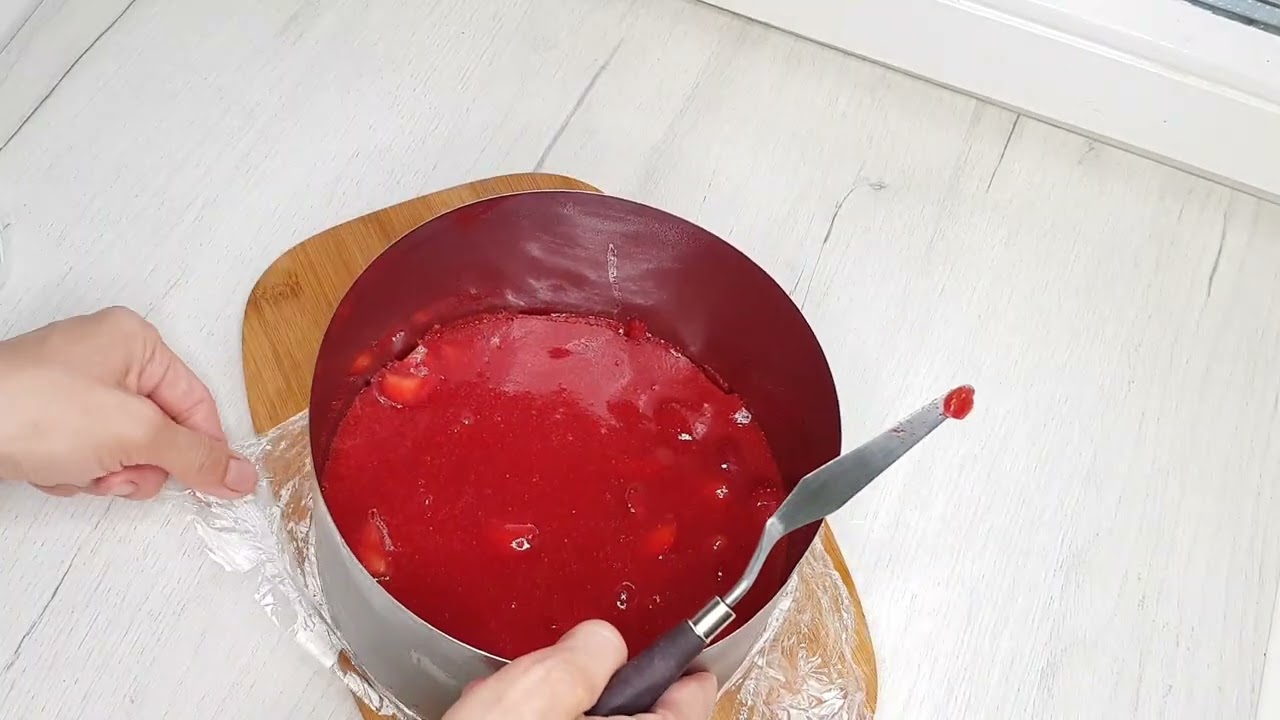 Клубничное компоте Вкуснейшая ягодная начинка в торт за пару минут